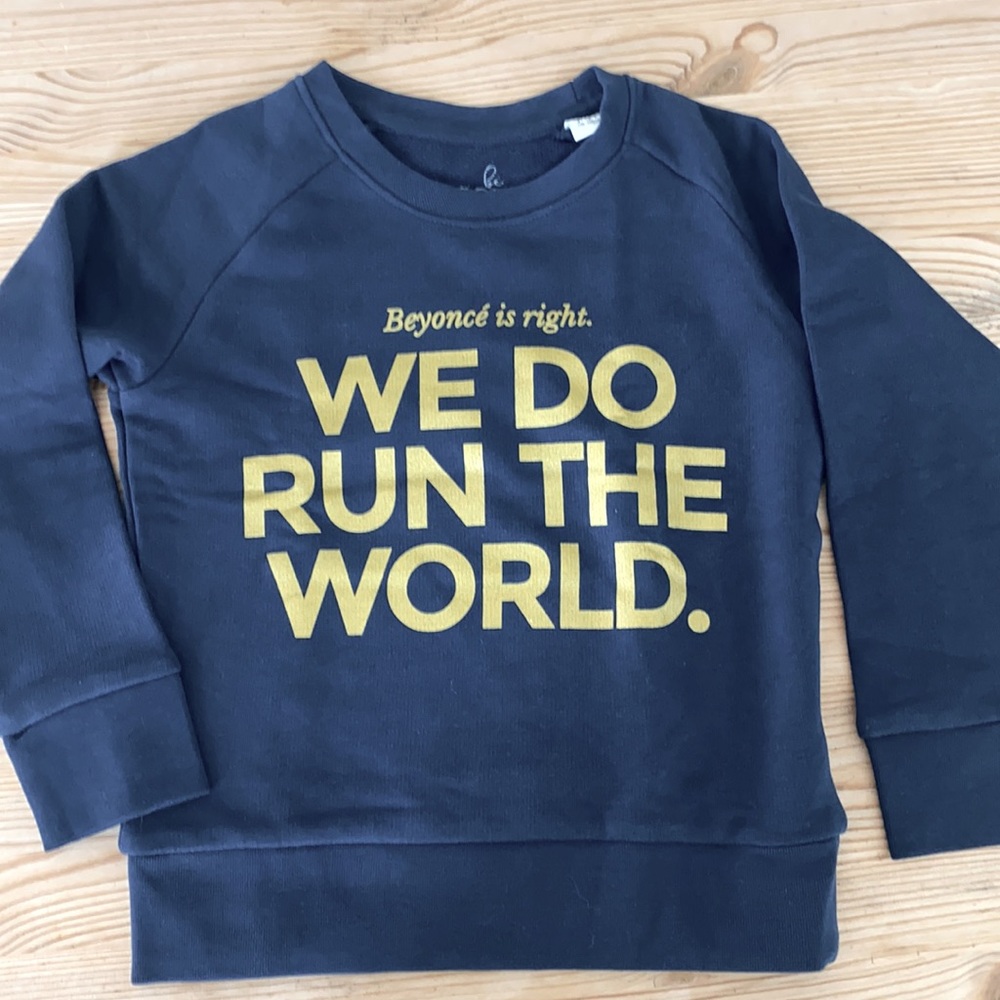 Sweater ‘We do run the world.’